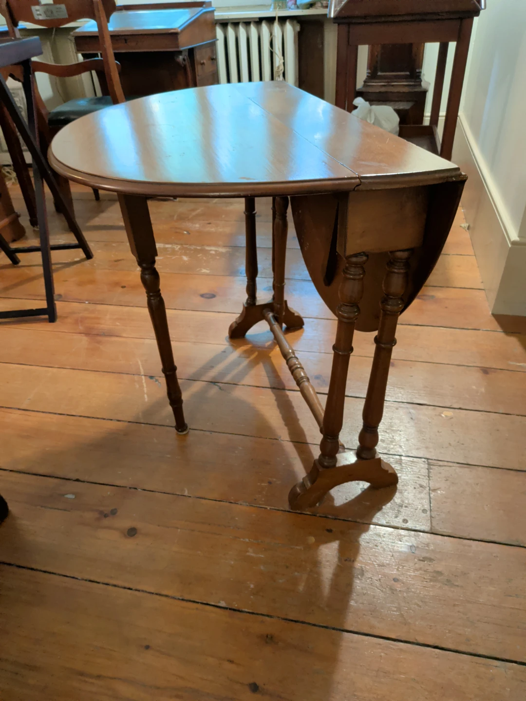 Drop Leaf Gateleg Table - photo 2