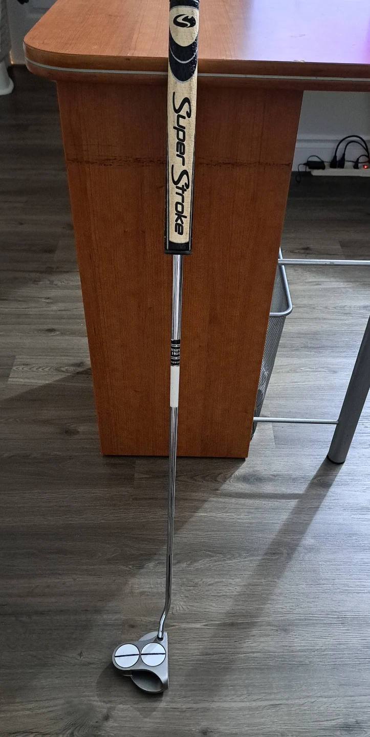 Odyssey Two Ball Putter (RH)