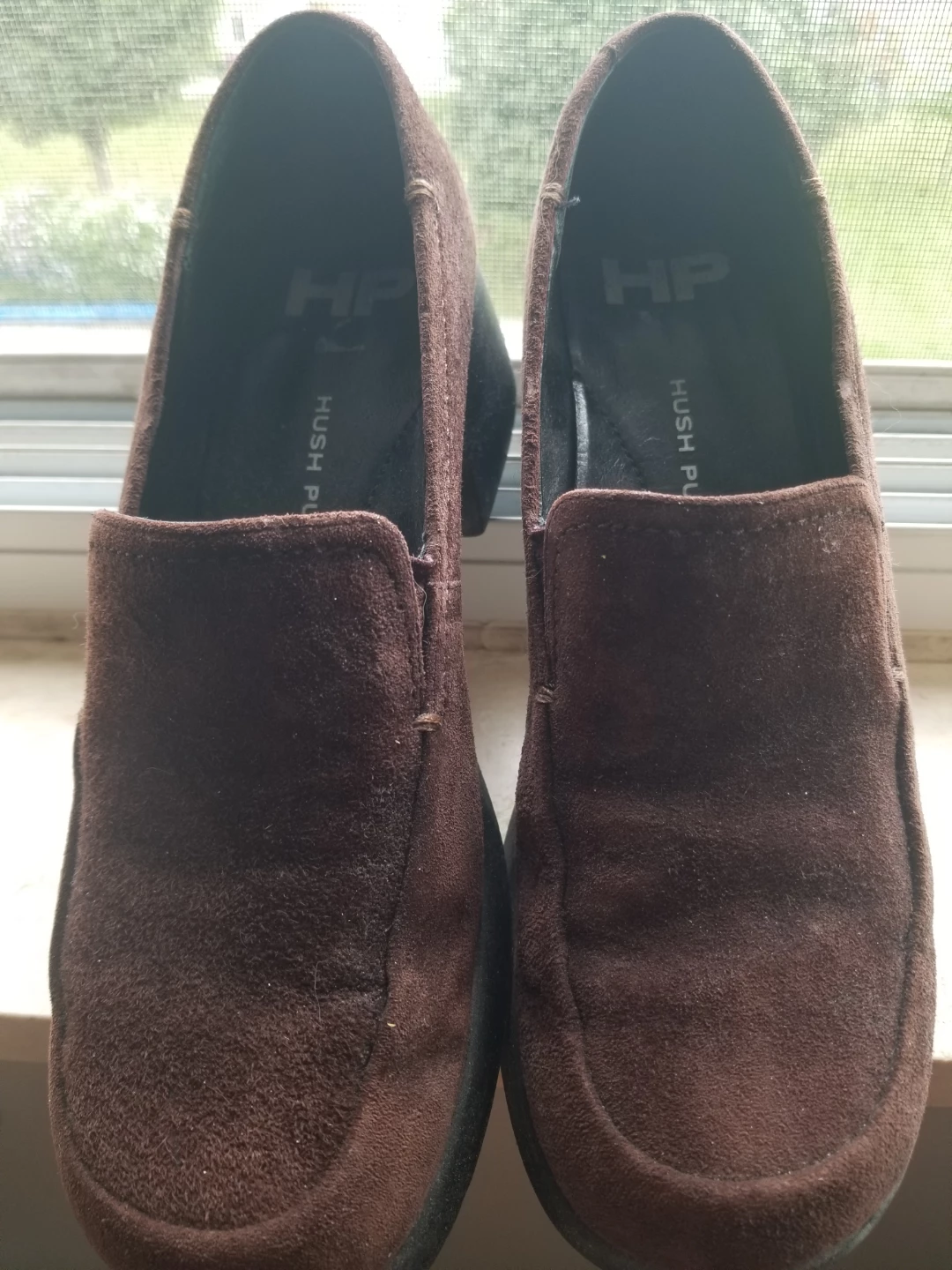 Classic brown suede loafers from Hush Puppies 7/8