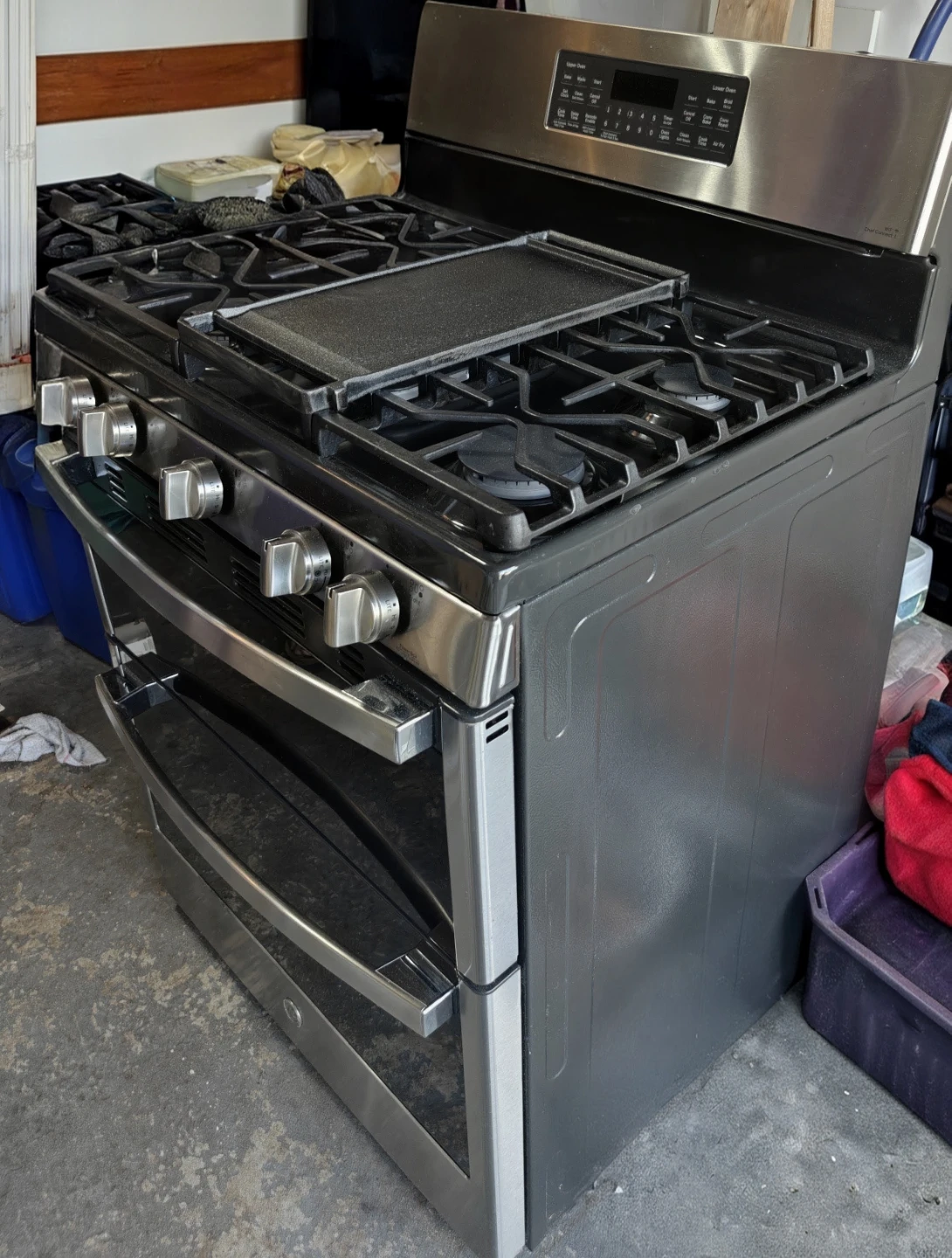 GE Stainless Steel Gas Range with Griddle - photo 2