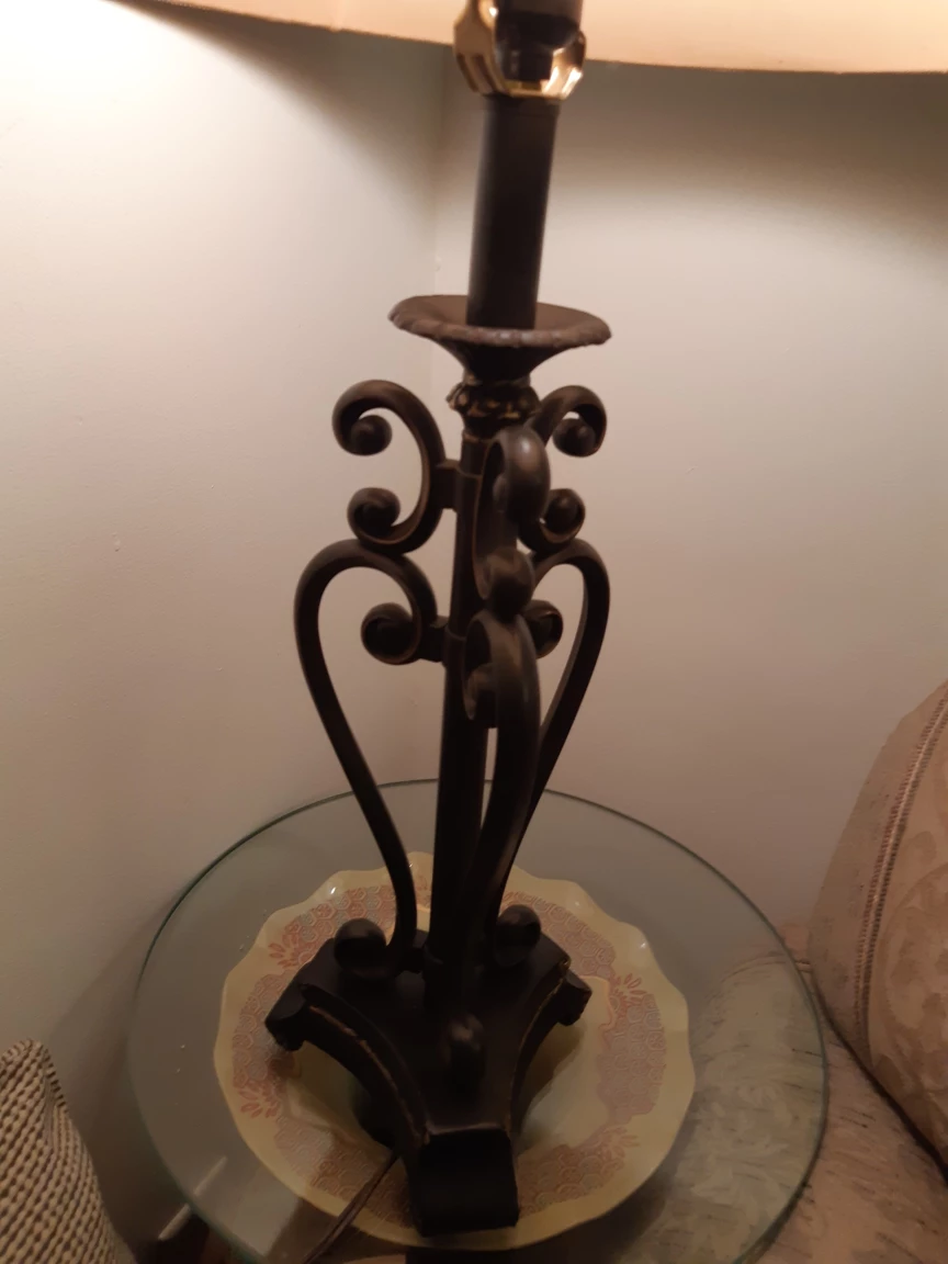 Decorative Table Lamp with Striped Shade - photo 2