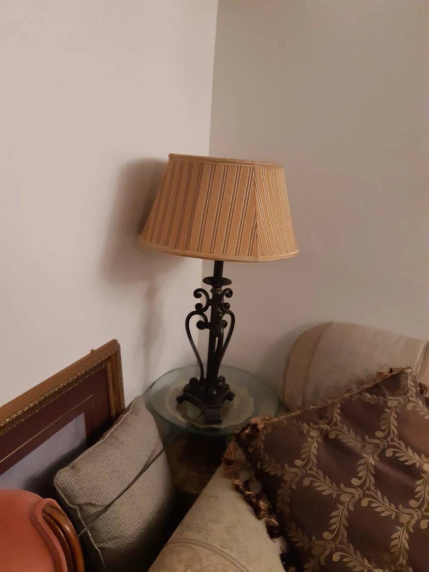 Decorative Table Lamp with Striped Shade - photo 5