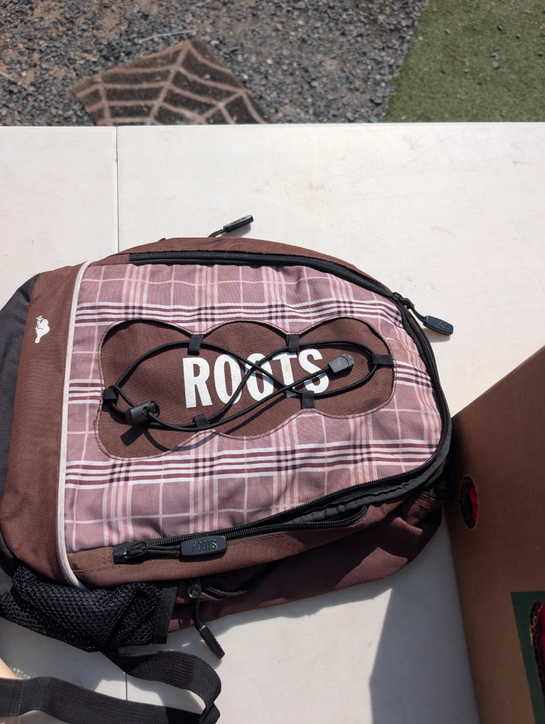 Roots Backpack plaid. Back to school