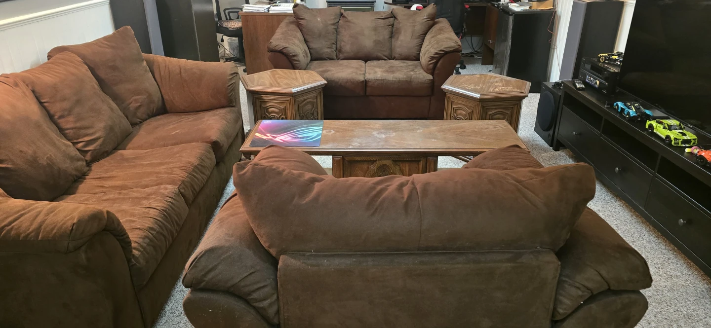Sofa set, entertainment centre, coffee and end tables - photo 4