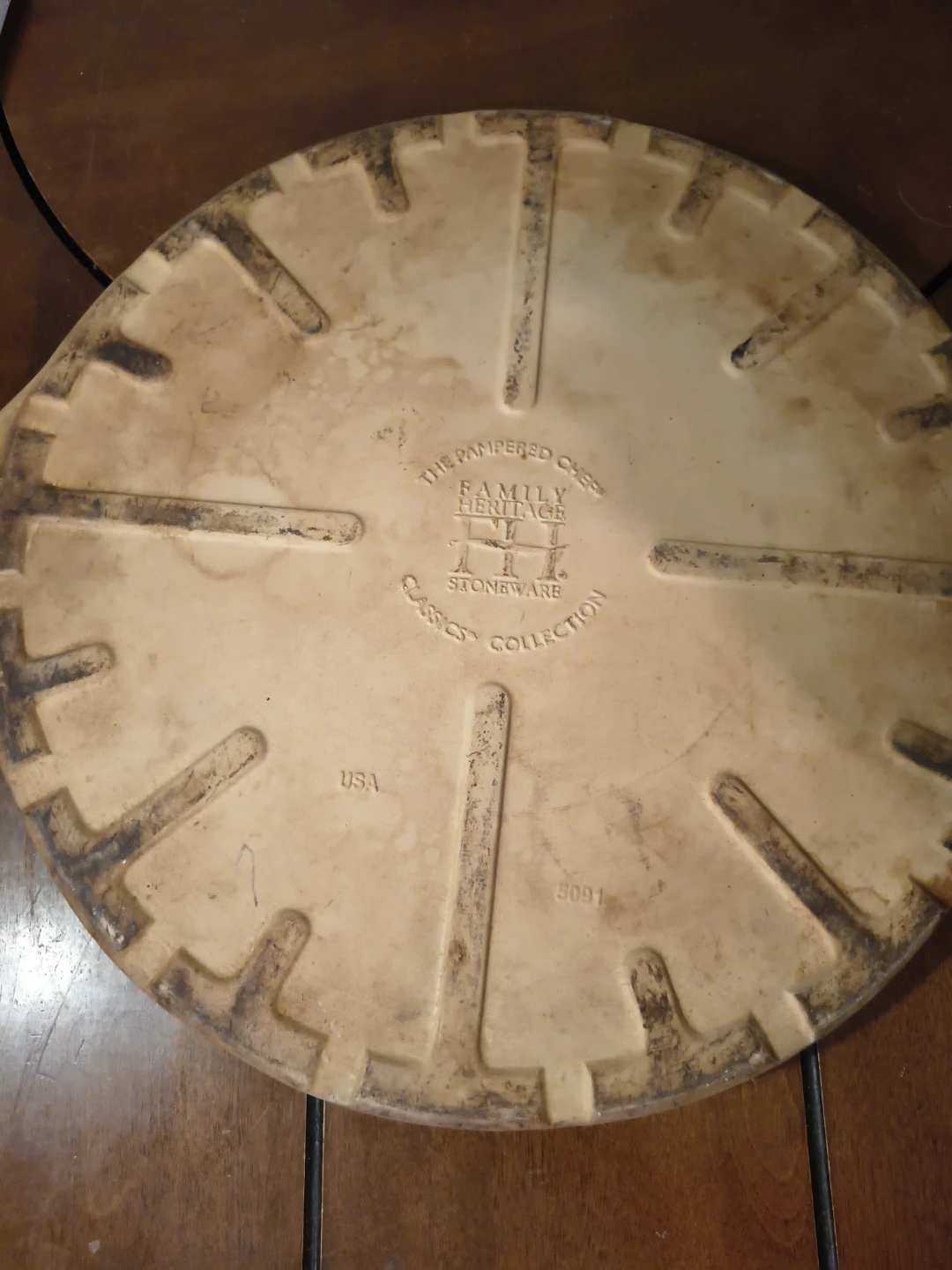 The Pampered Chef Family Heritage Stoneware Pizza Stone - photo 2