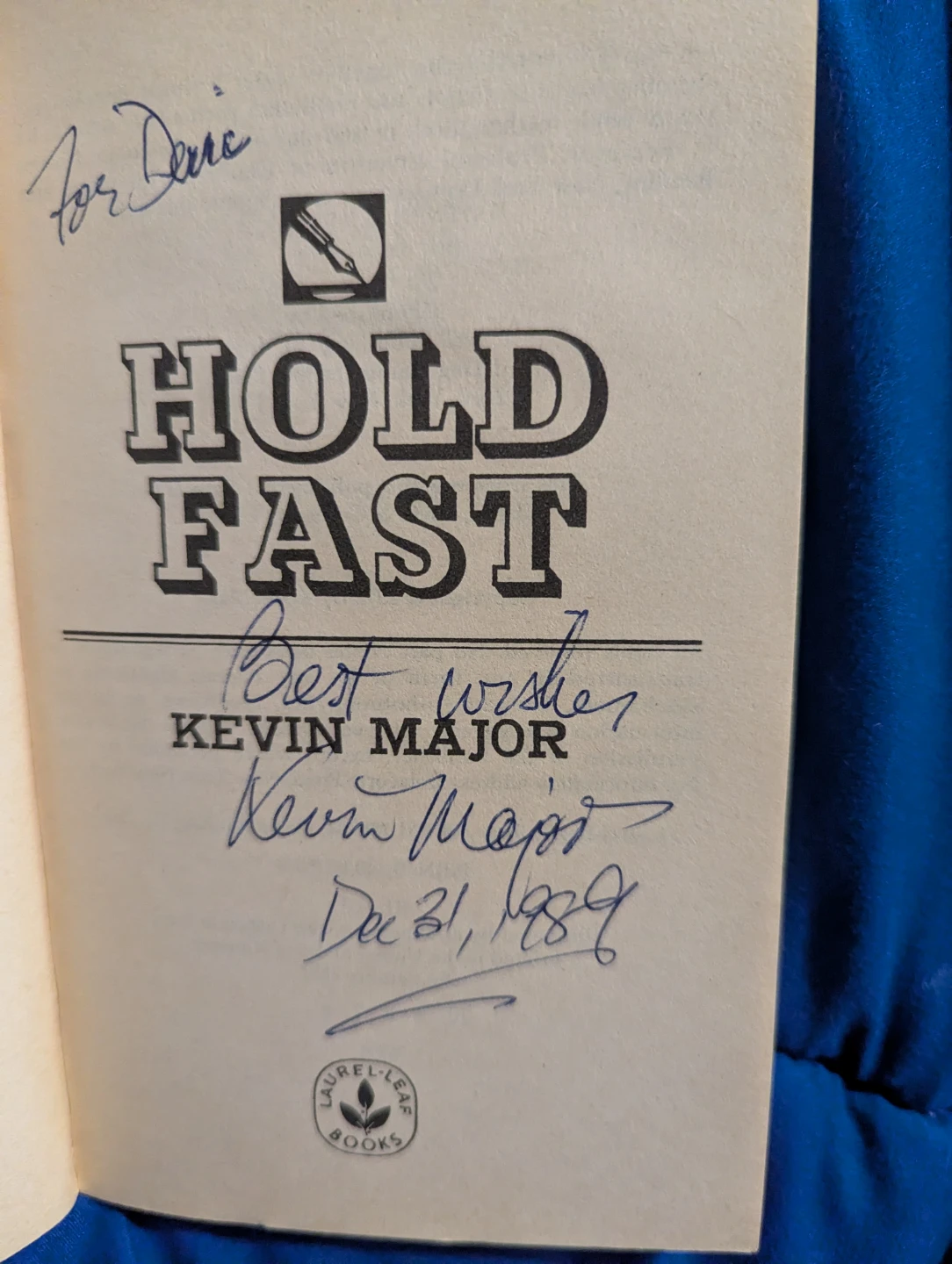 SIGNED Collectible Book "Hold Fast" by: Kevin Major! 📖 - photo 2