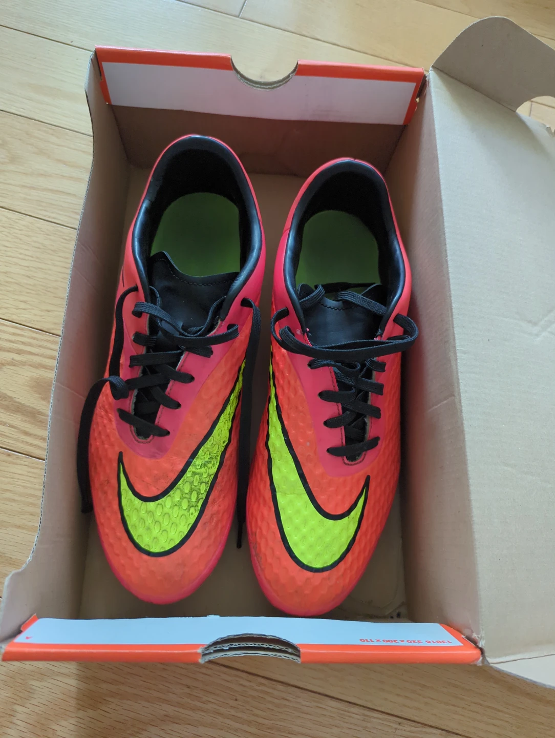 Nike Hypervenom Football Cleats - Size 8.5( For Free)