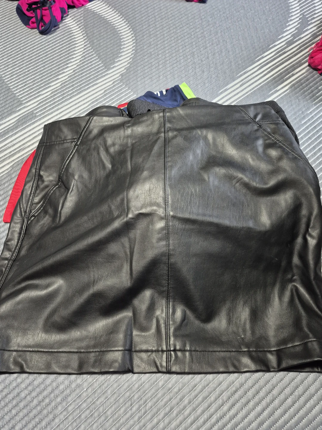 Reitmans Black Faux Leather Skirt Size 18