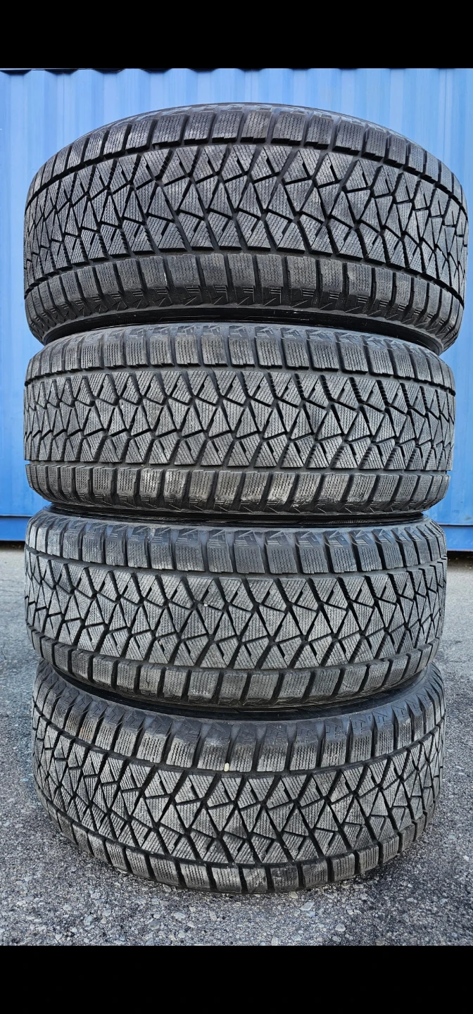 255/55 R20 WINTER TIRES ON ALLOY RIMS 5×120 - photo 3