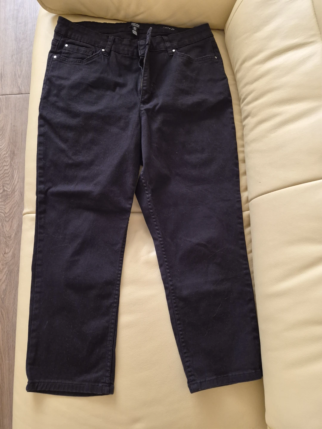 NEW Jones Lexington Capri Jeans