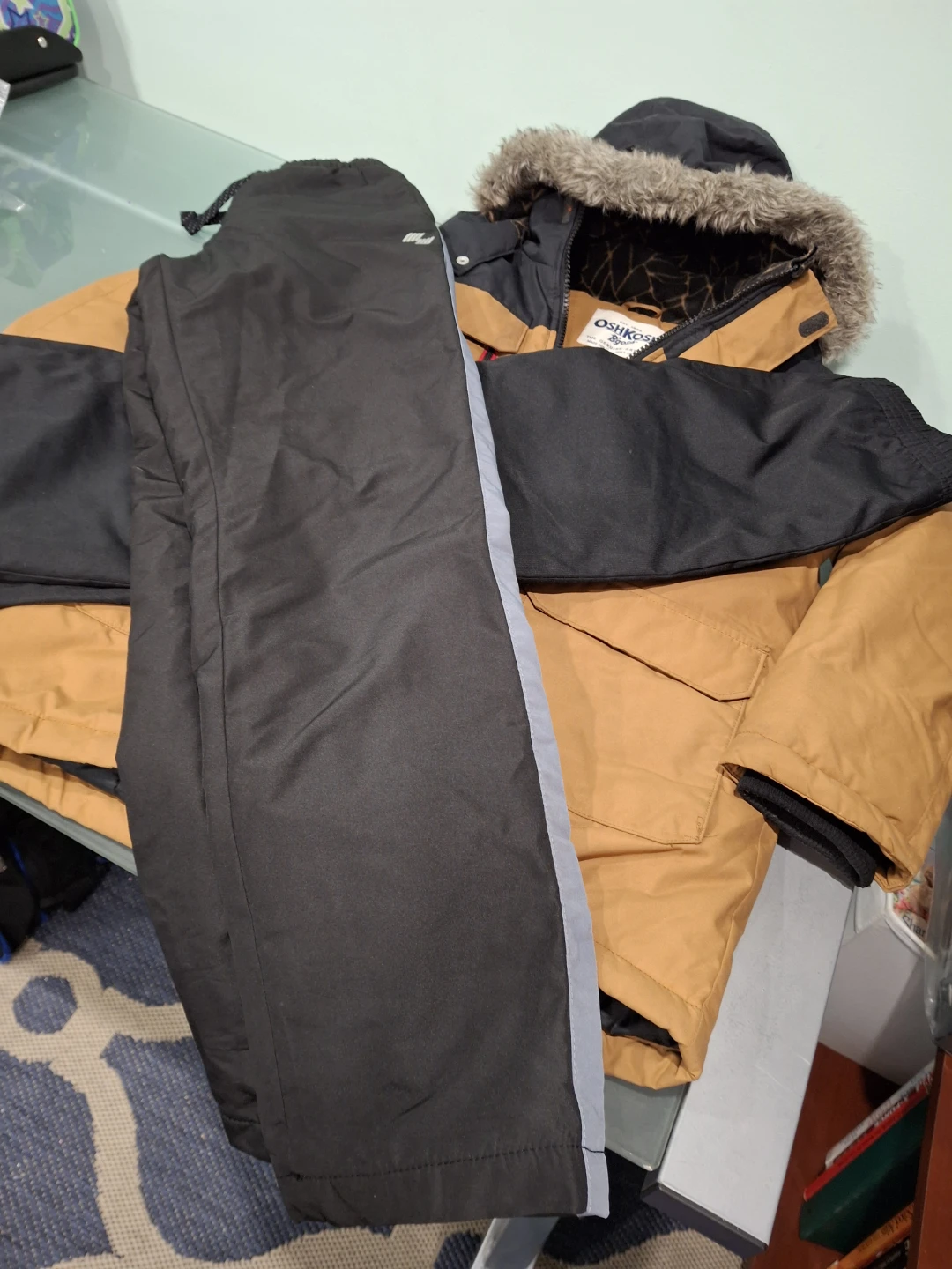 OshKosh B'gosh Boys Winter Jacket and Pants Set - photo 5