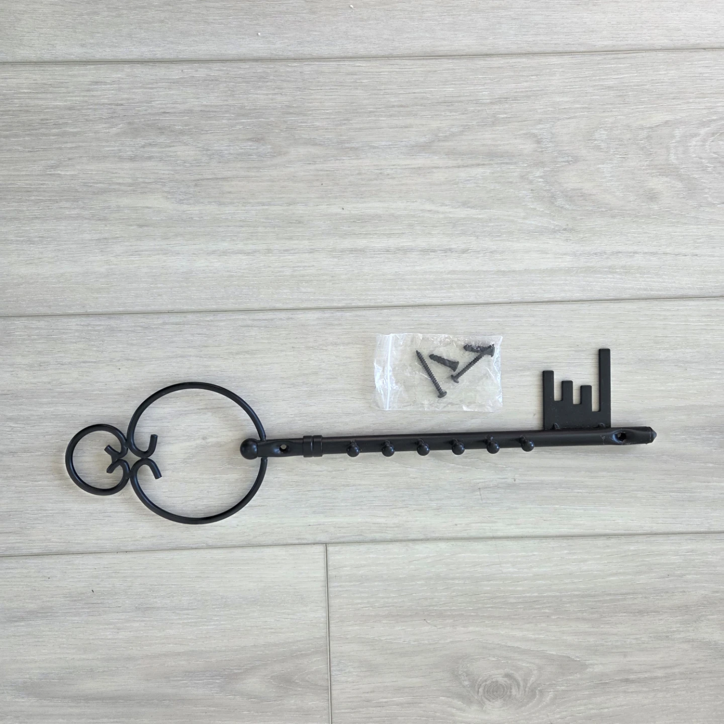 Black Key Shaped Wall Hook Rack