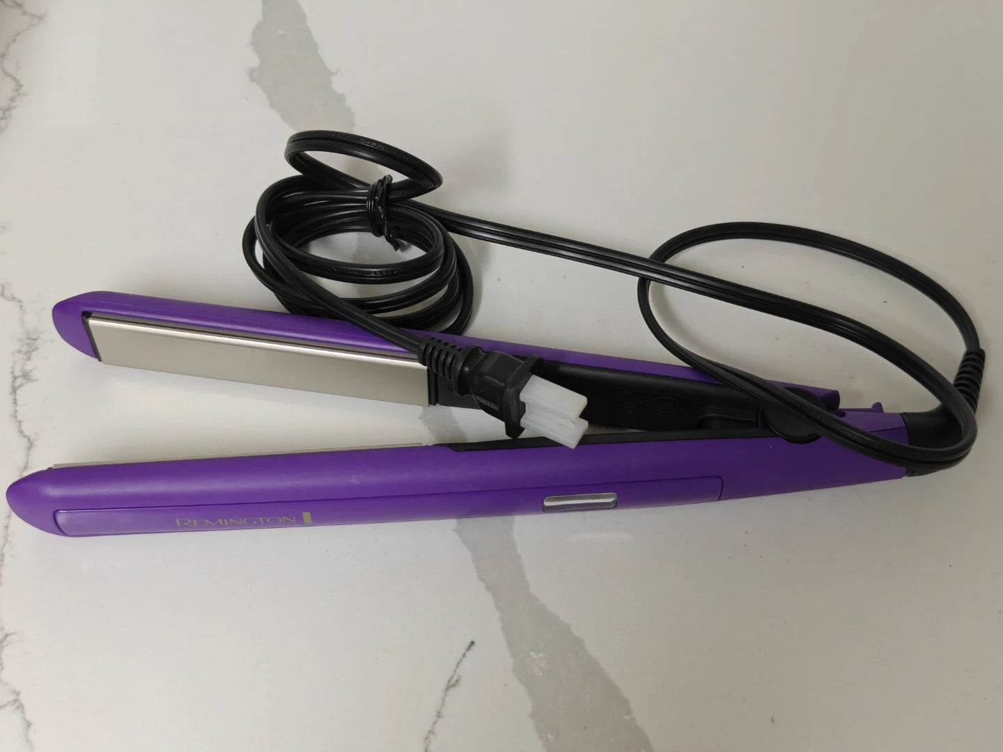 REVLON Hairdryer and Hair Straightener - photo 4