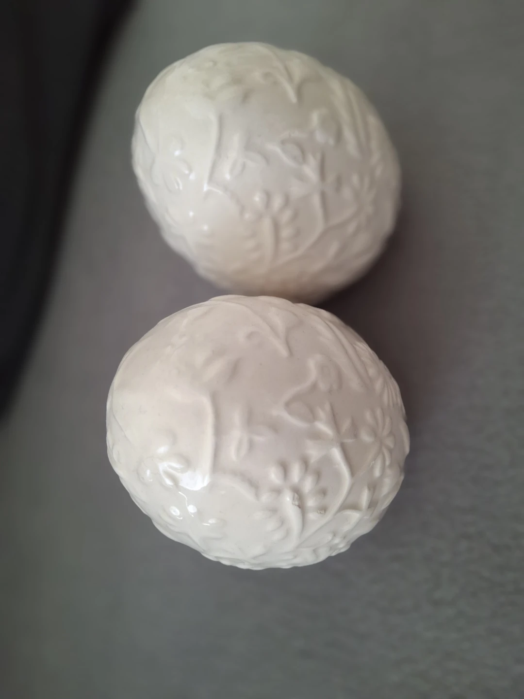 Two White Ceramic Embossed Egg Decorations - photo 5