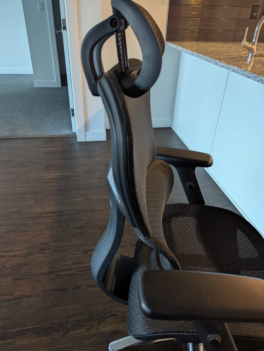 Ergonomic Office Chair with lumbar support - photo 4