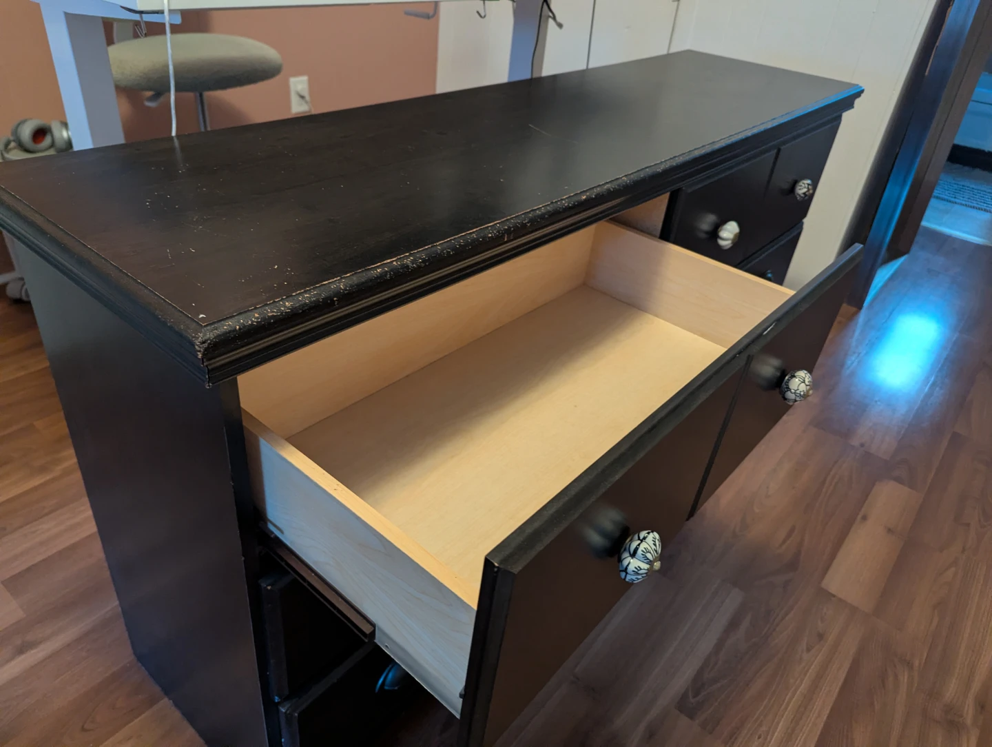 Black 6-Drawer Dresser - photo 4