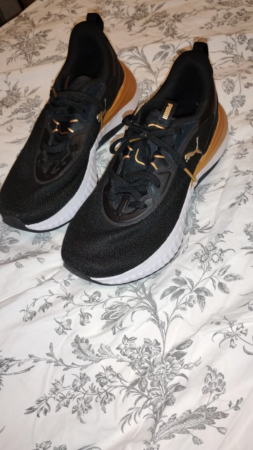 Puma Softride running shoes in black and gold - photo 4