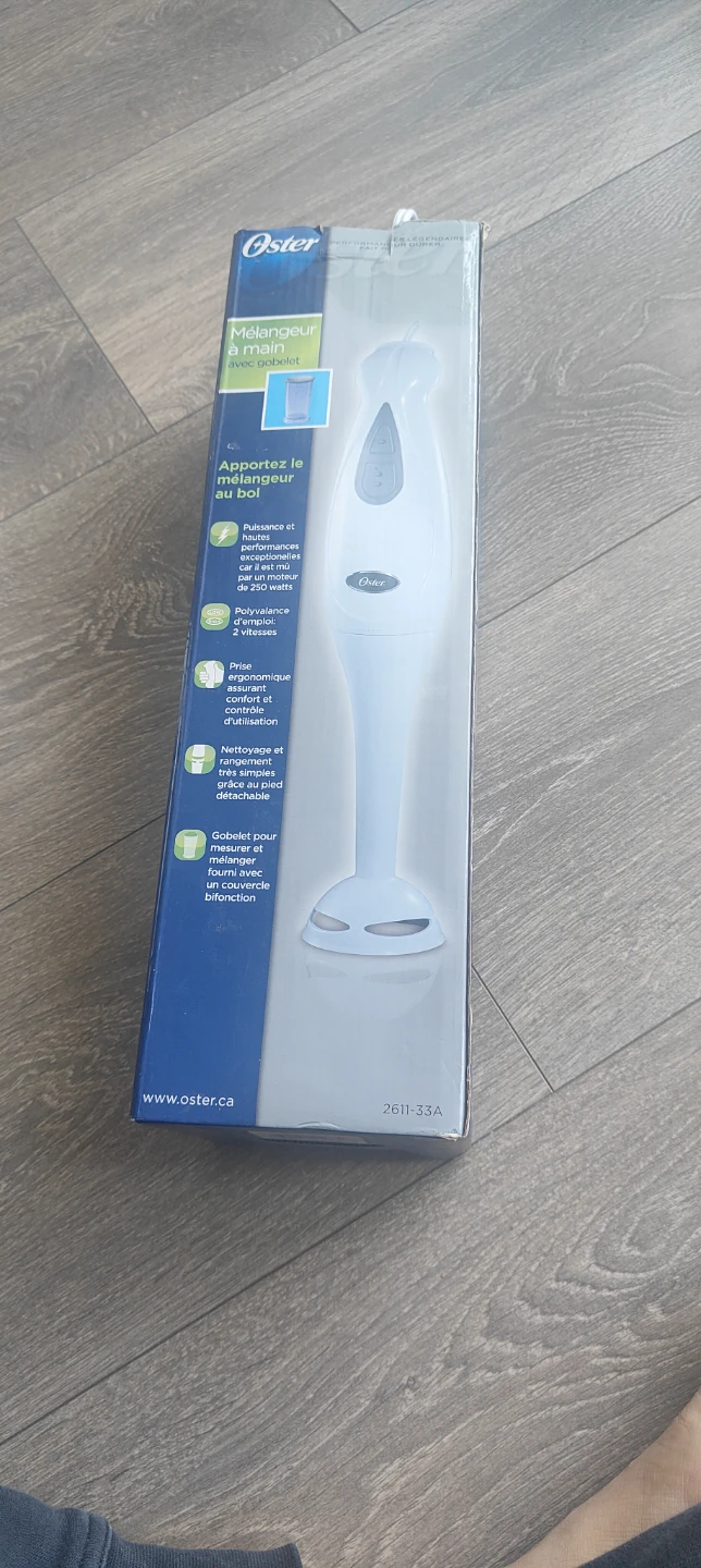 Oster Immersion Blender with Measuring Cup
