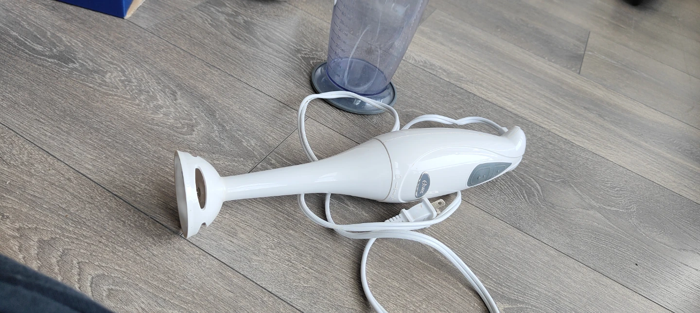Oster Immersion Blender with Measuring Cup - photo 2