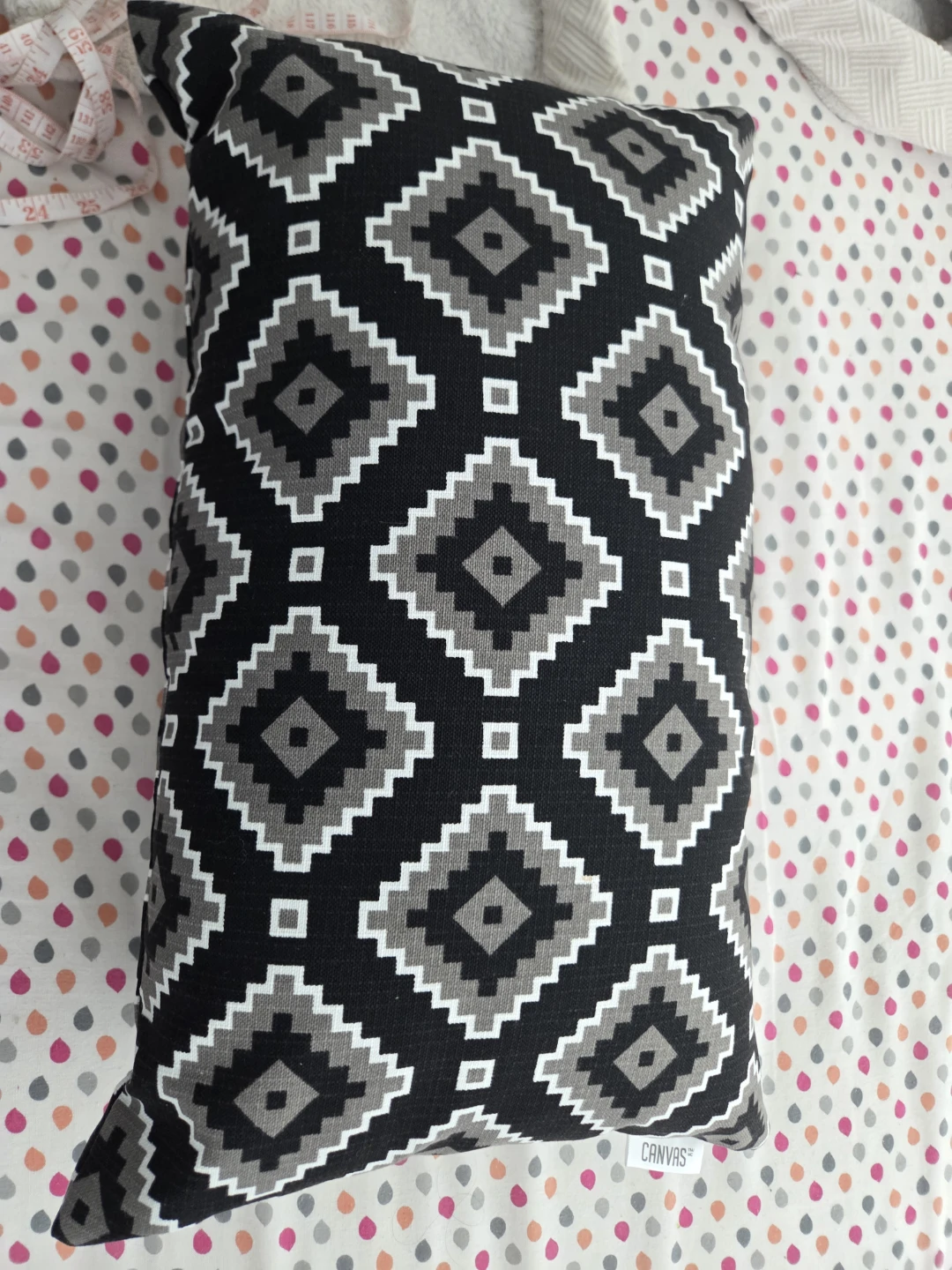 Decorative Throw Pillow with Geometric Pattern