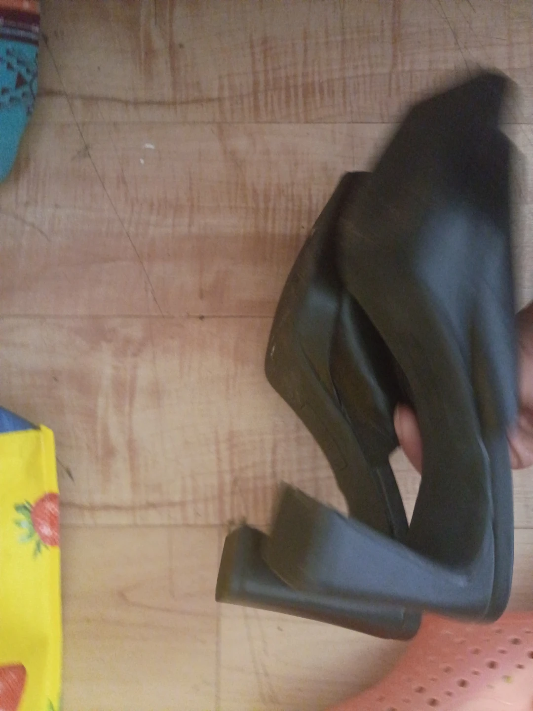ROUGE Black Slide Sandals - photo 2