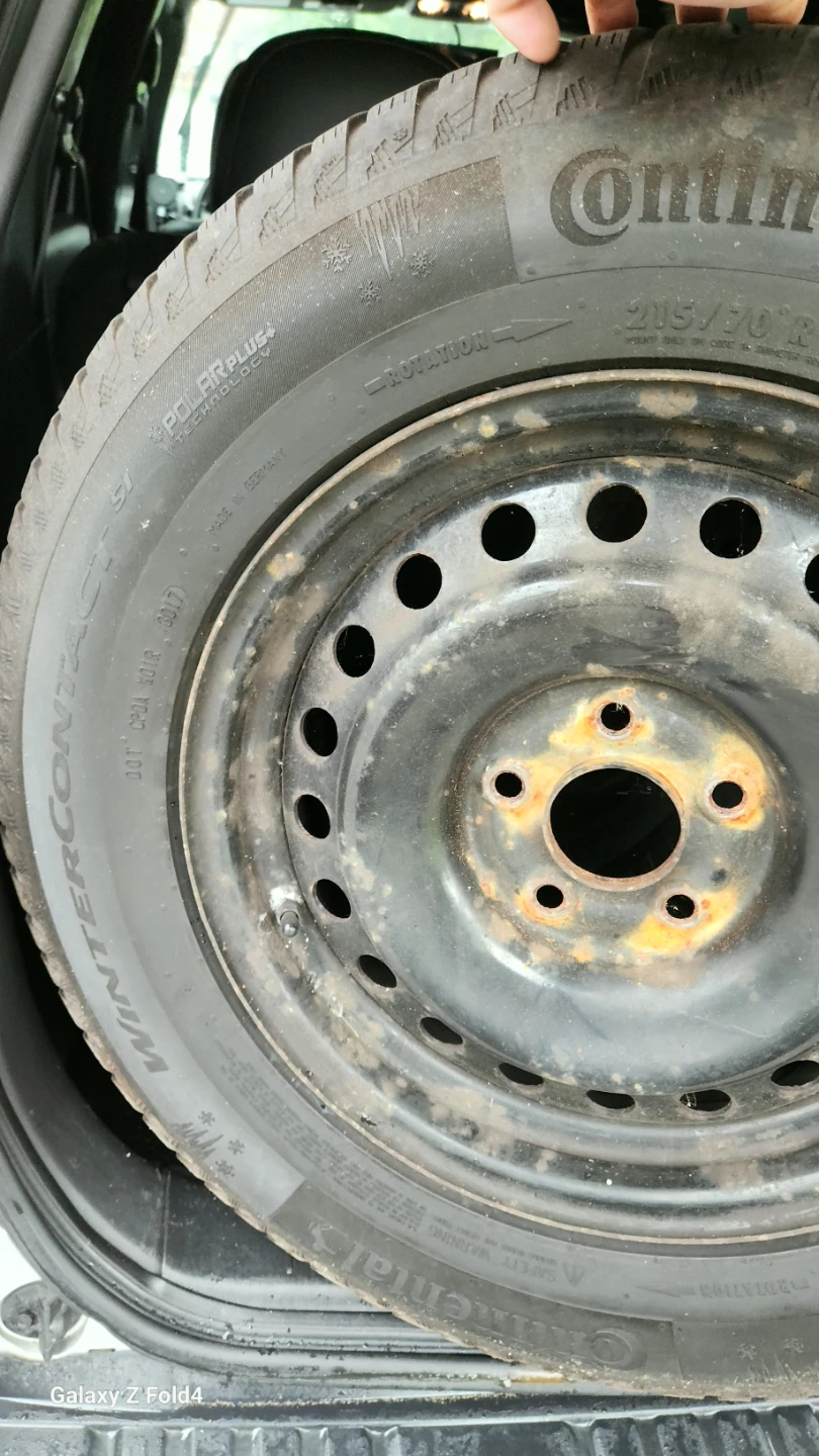 Winter tires  off Nissan rogue - photo 4