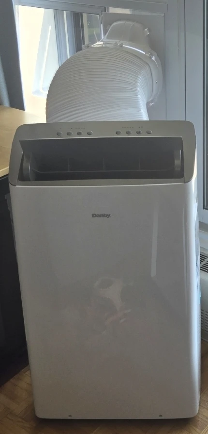 Danby Portable Air Conditioner - photo 2