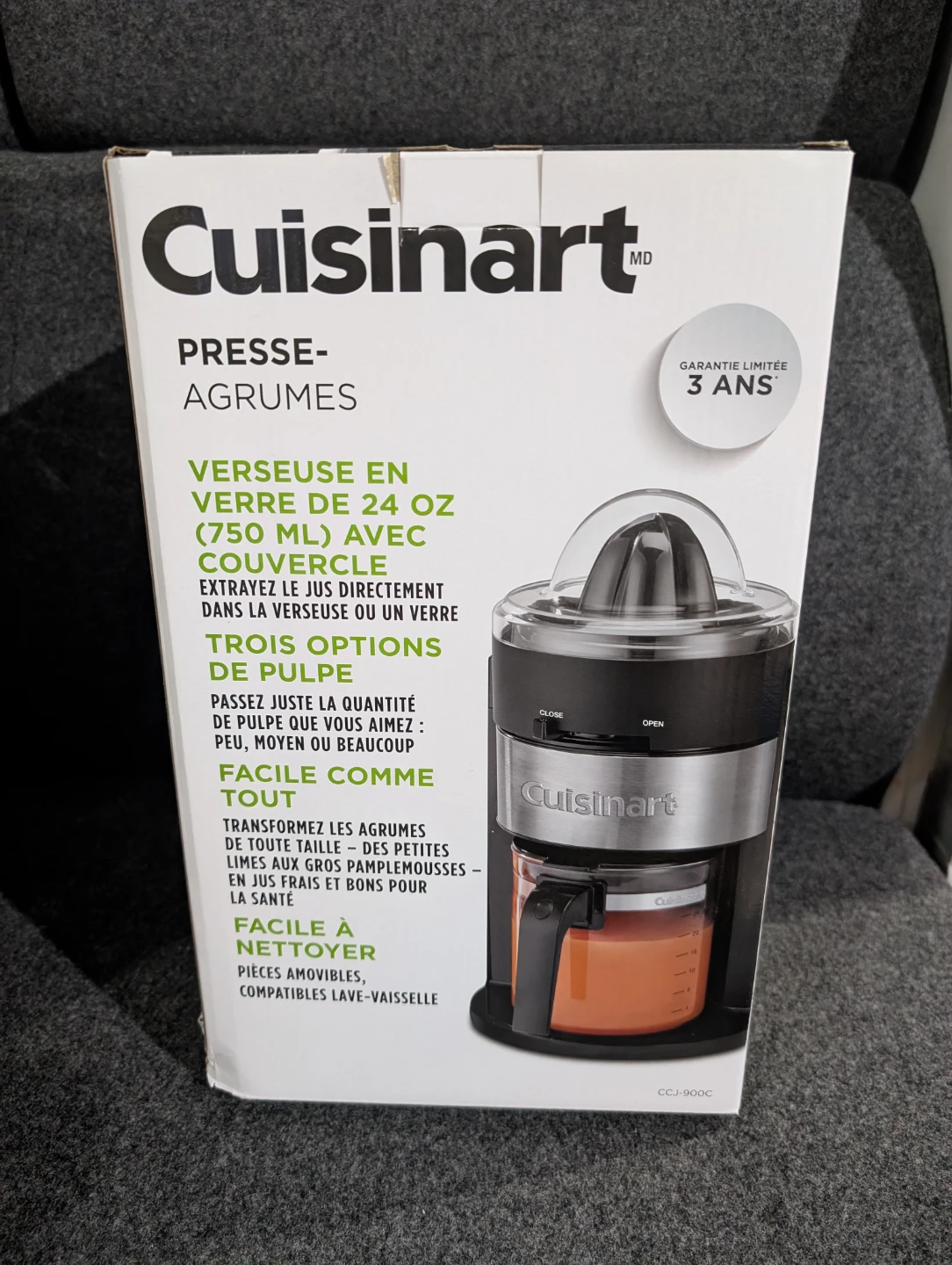 Cuisinart Citrus Squeeze Juicer (Brand New)