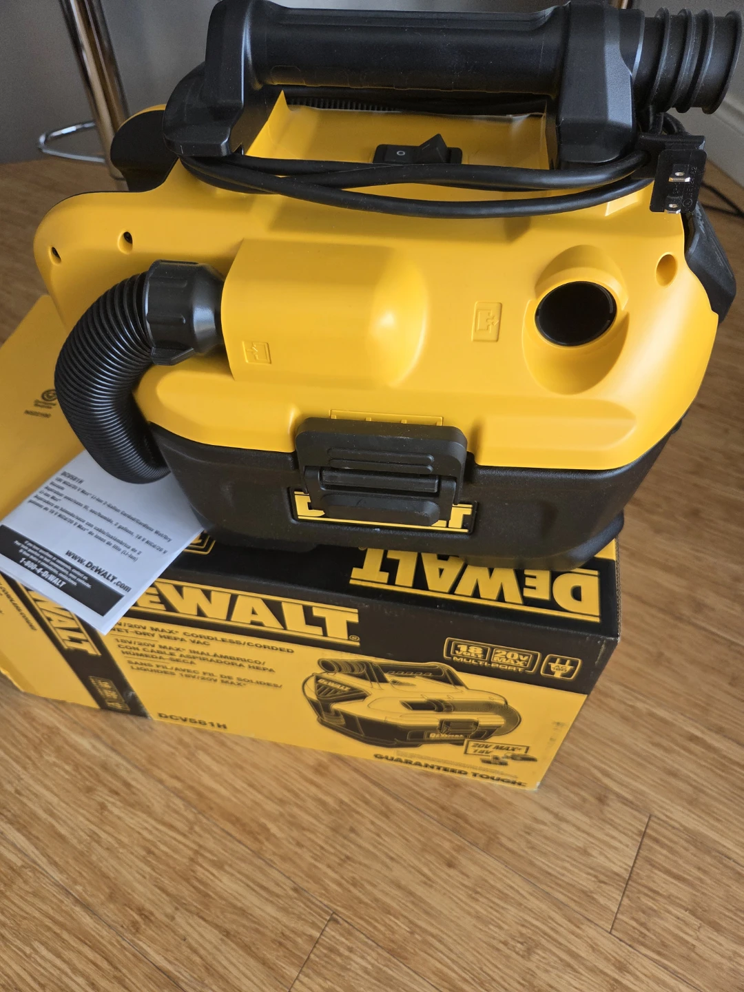 DEWALT DCV581H Cordless/Corded Wet-Dry Vacuum - photo 2