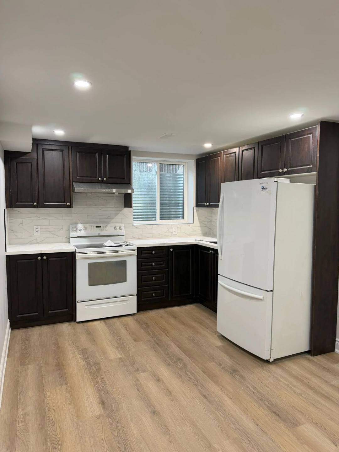 Brand New 2 bedroom Basement - photo 5
