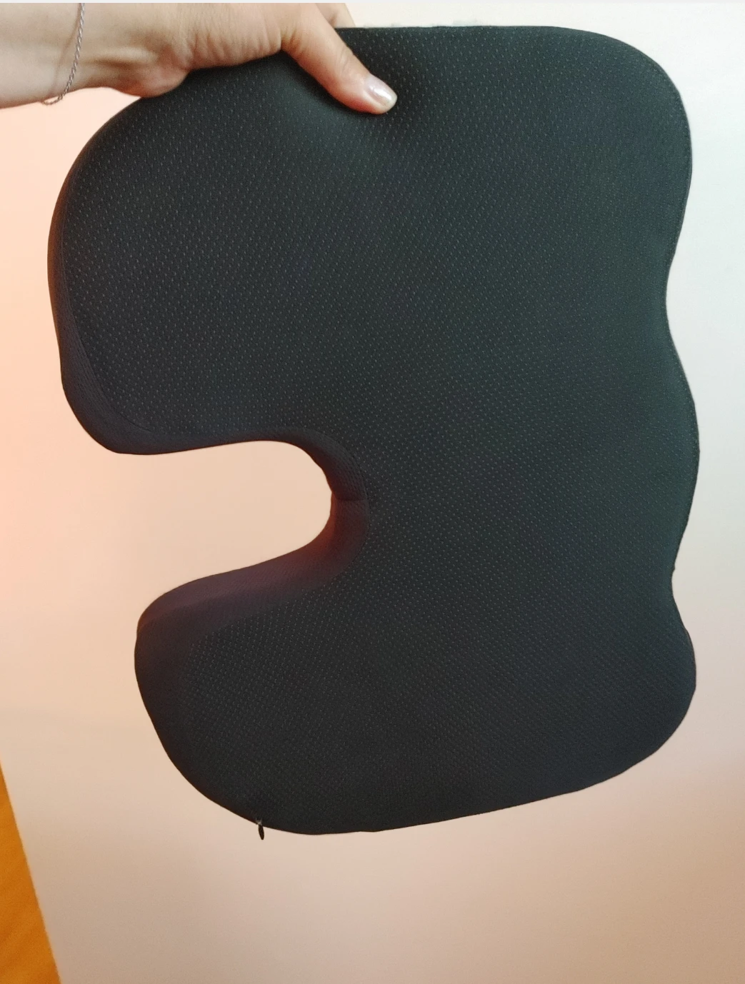 Black Ergonomic Seat Cushion - photo 4