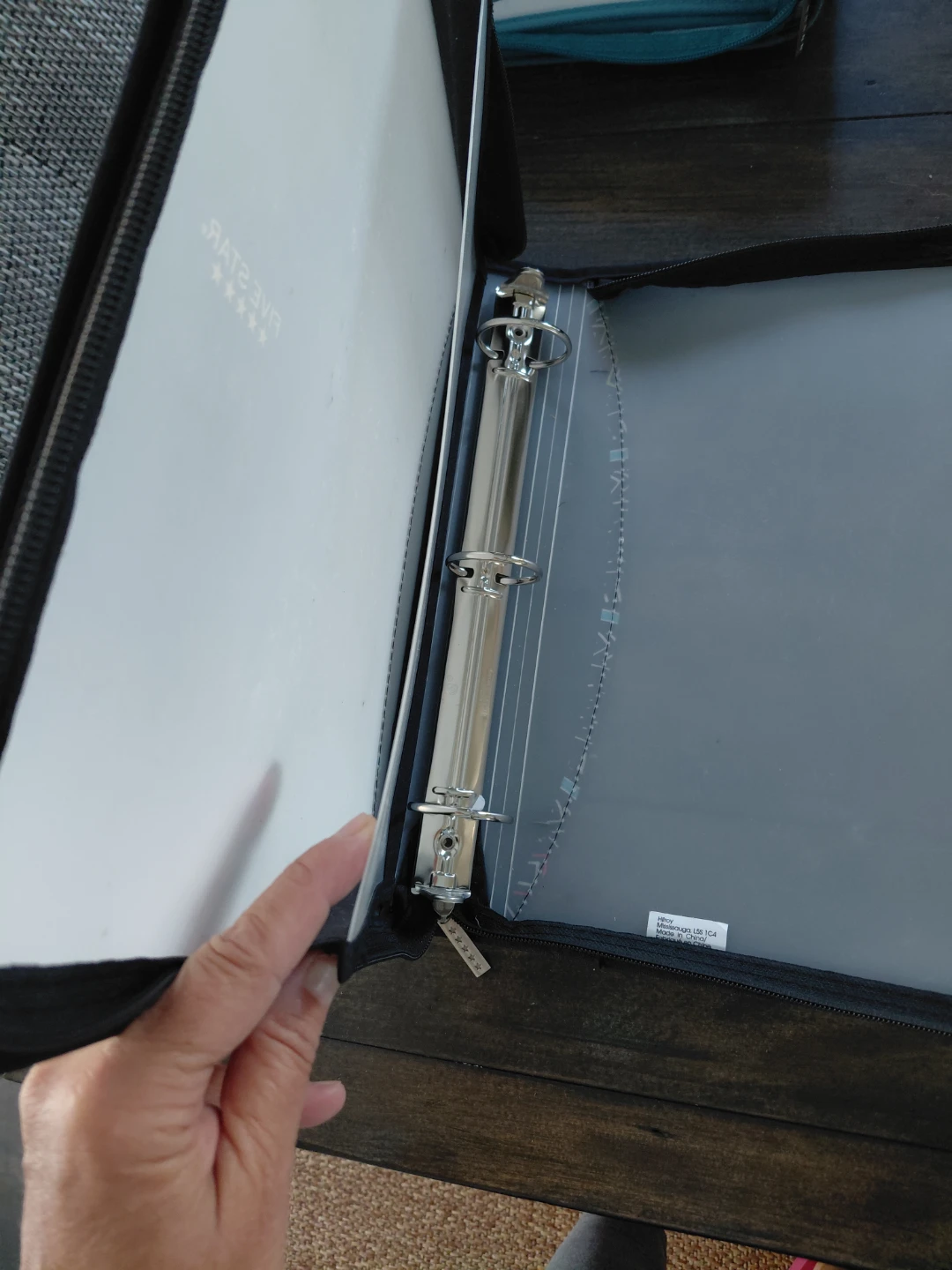 Five Star Zippered Binder - photo 2