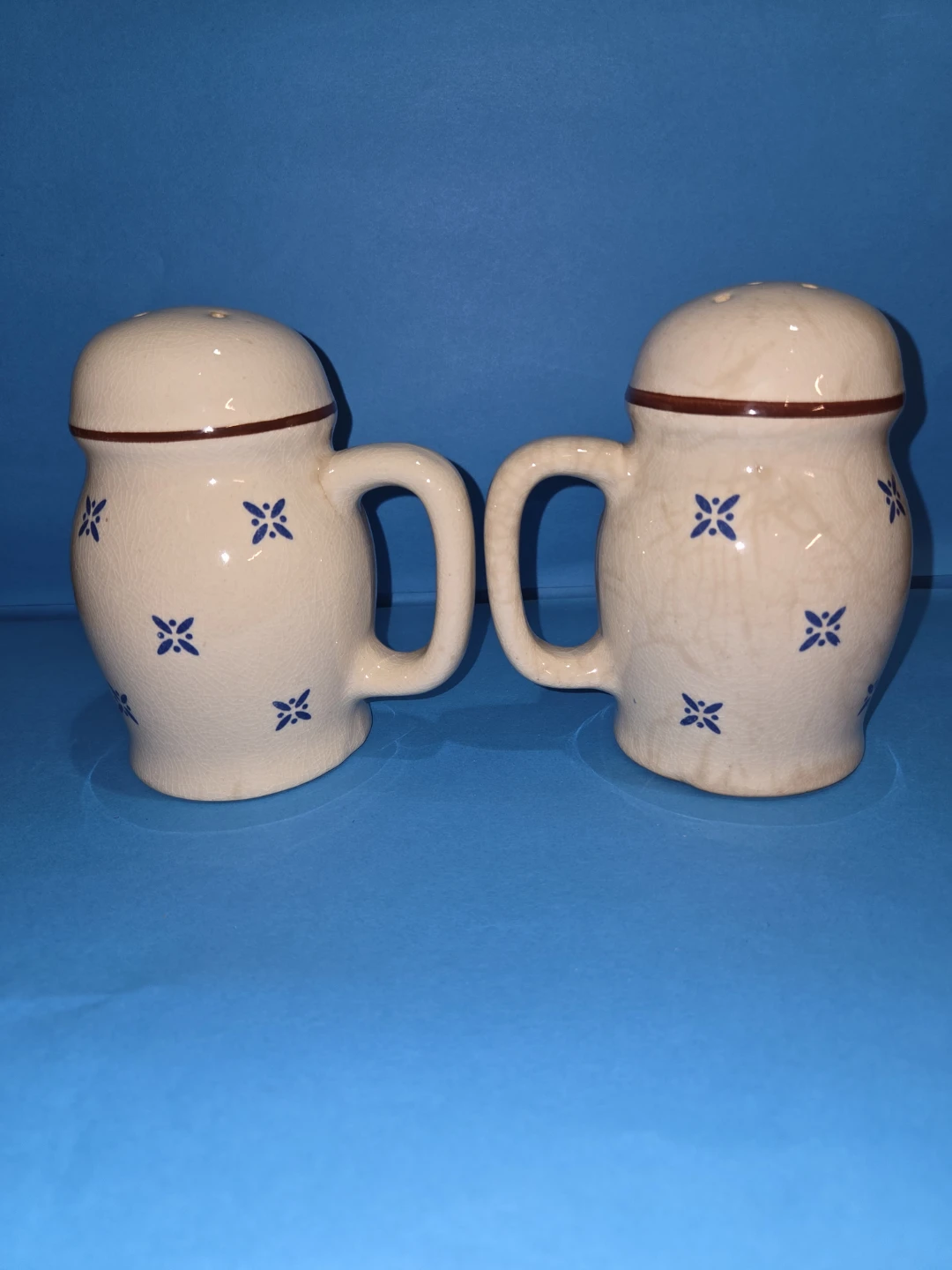 Ceramic Salt and Pepper Shakers Set - Blue Floral Design - photo 3