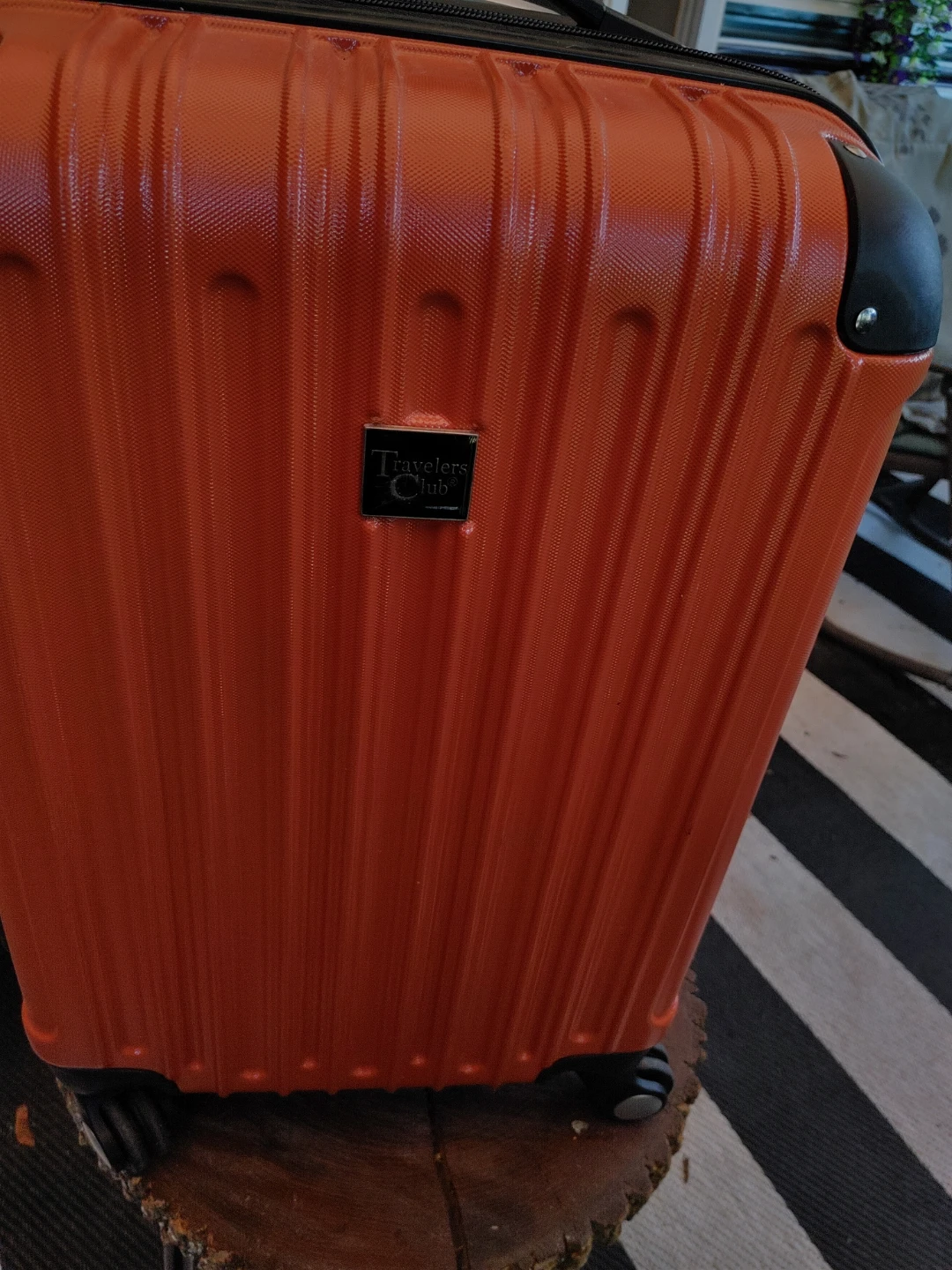 Travelers Club Orange Hardside Spinner Luggage - photo 3