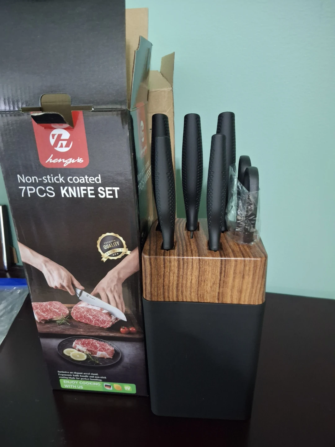 Hengruis Non-stick Coated 7-Piece Knife Set