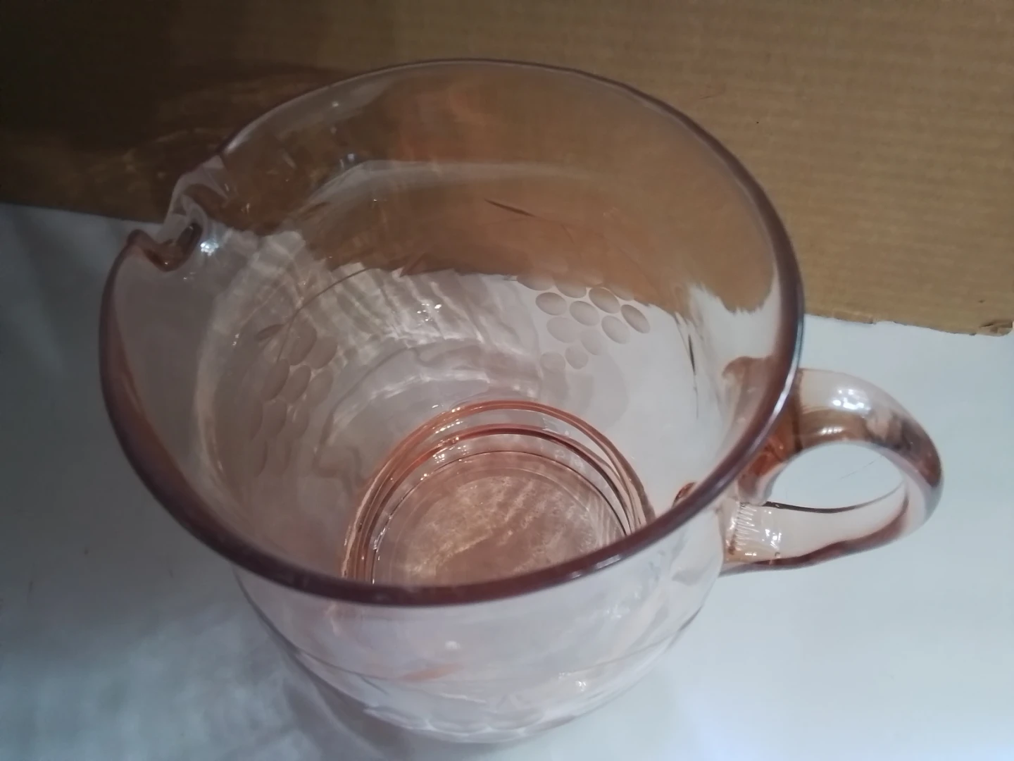 Large 1930s Pink Depression Glass Water Pitcher - photo 2