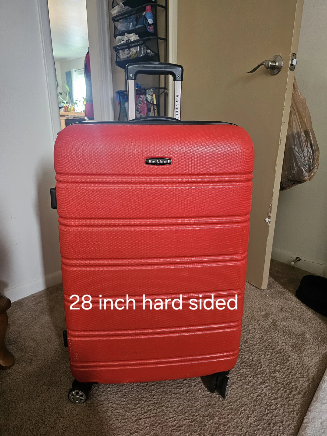 Rockland 20 and 28 inch Red Hardsided Luggage - photo 5