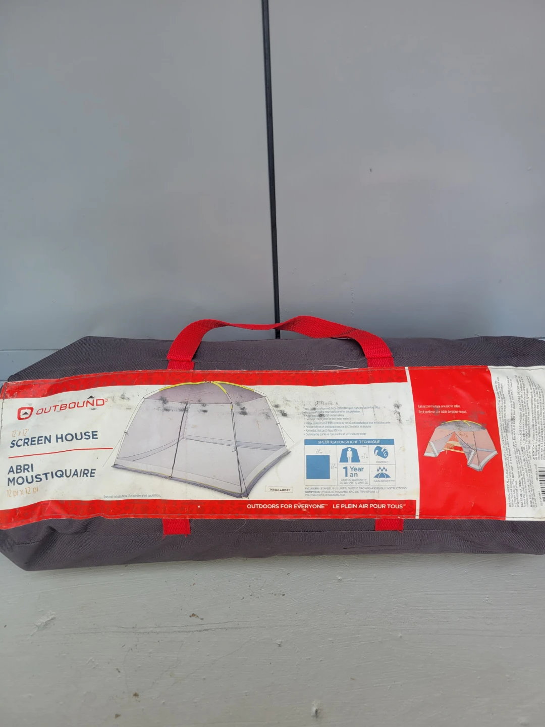 Outbound Screen House 12 ft x 12 ft like brand NEW