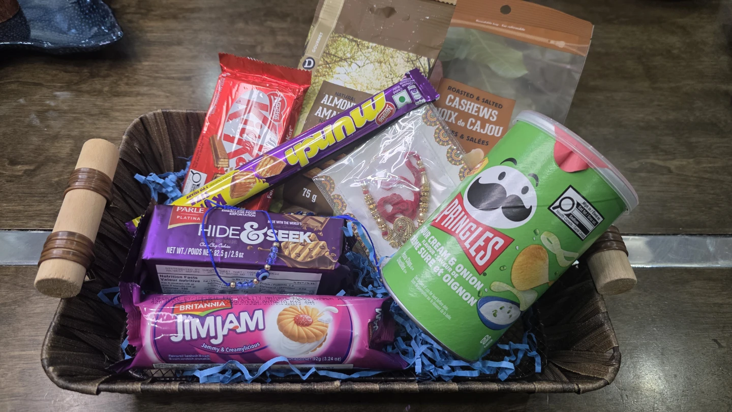 Raksha Bandhan Snack Basket with Kit Kat, Pringles, and More - photo 4