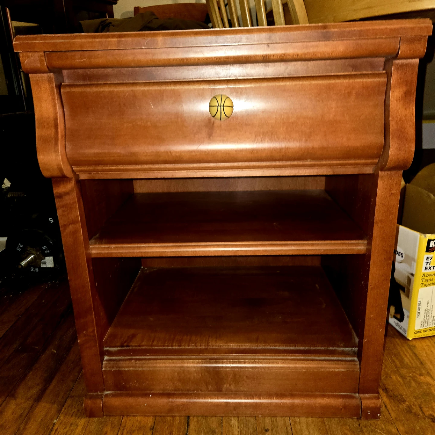 end/ side single drawer table