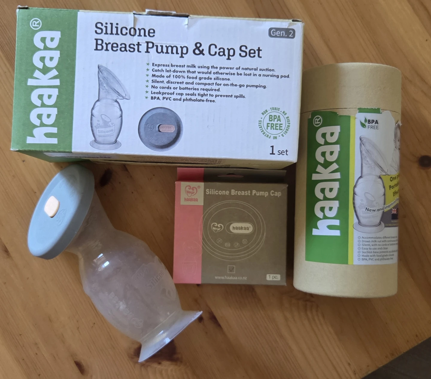 Haakaa Silicone Breast Pump & Cap Set