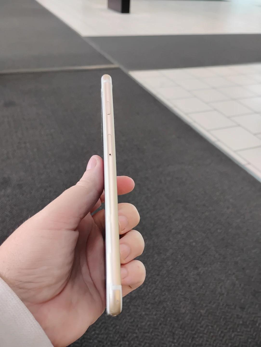 Gold Apple iPhone 6 plus - photo 5