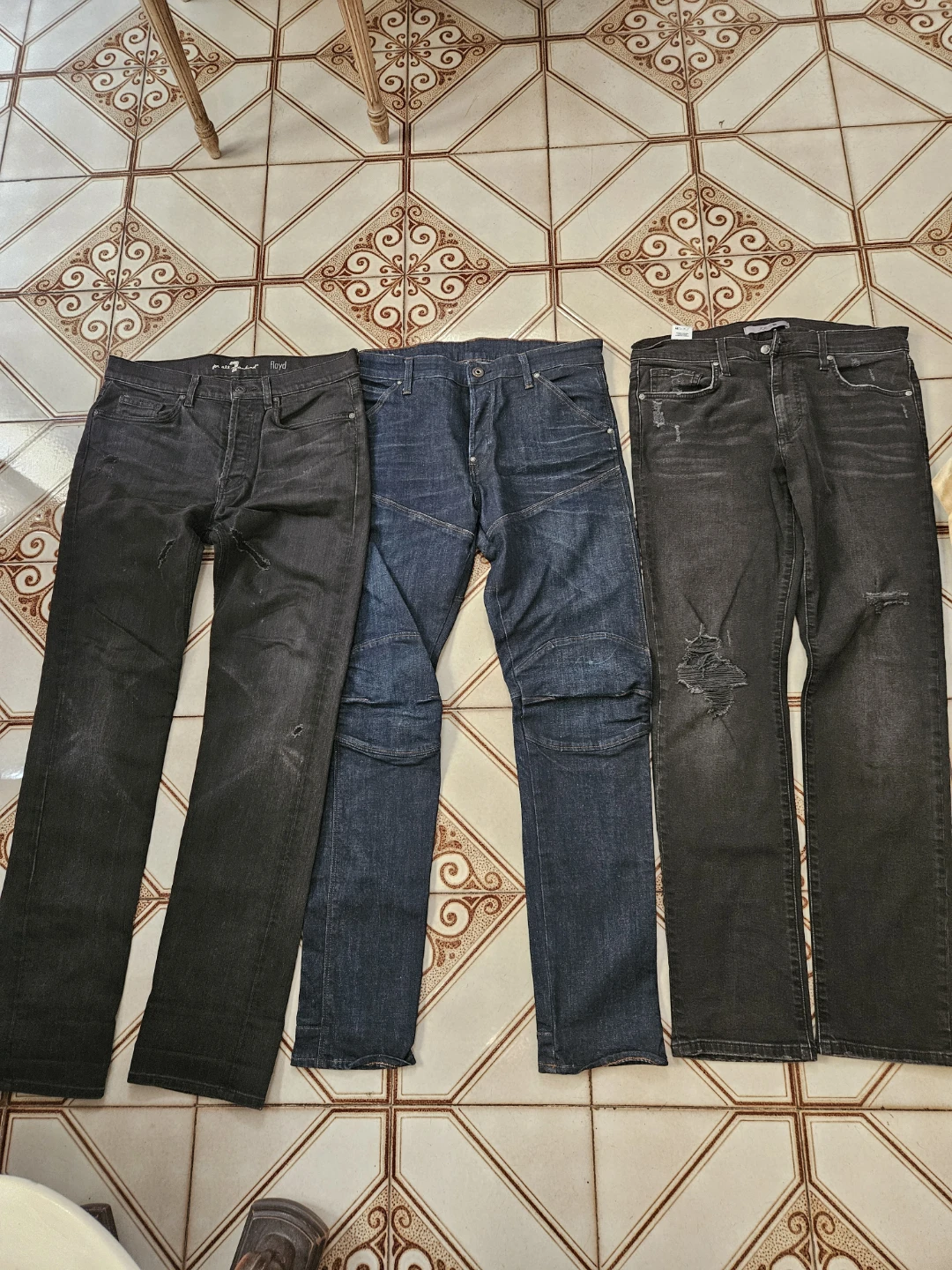 3 mens expensive jeans size 33x32 slim - photo 2