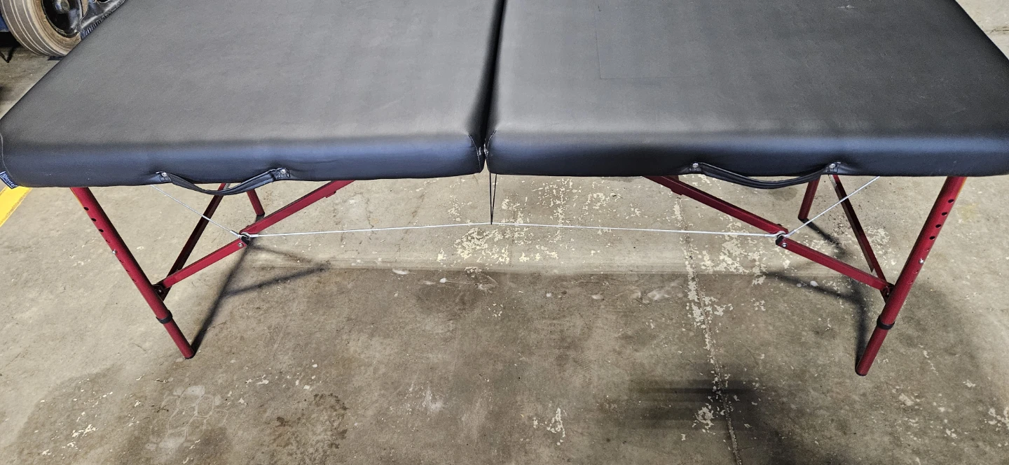 Master Massage Professional Portable Massage Table – $200 - photo 3