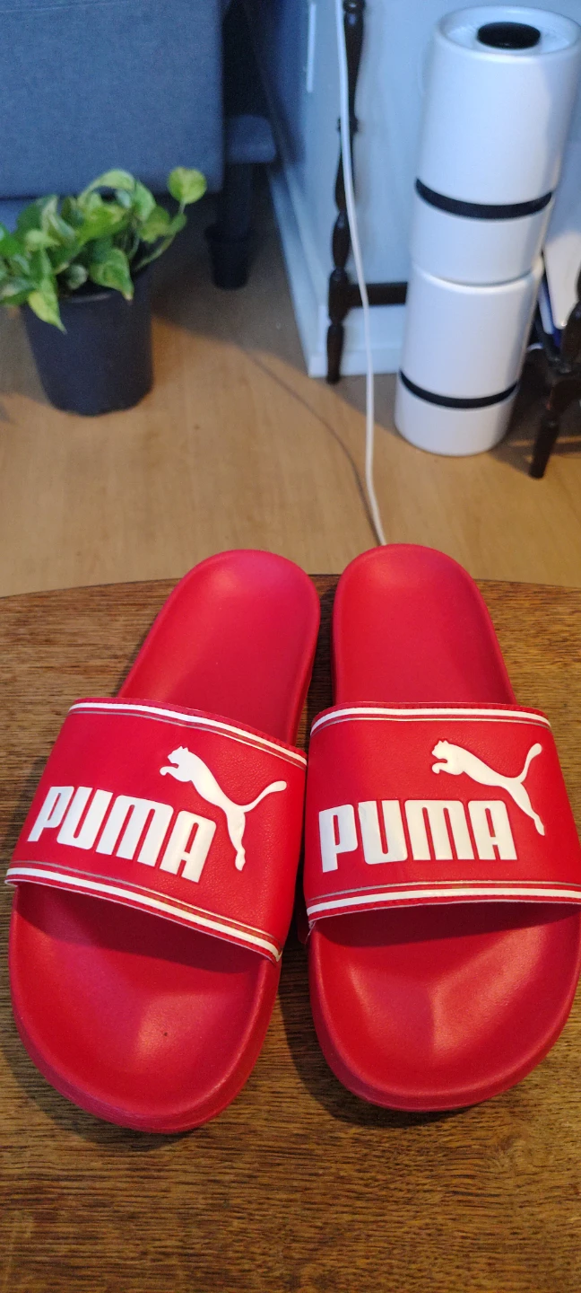 Puma Red Slides - Size 10