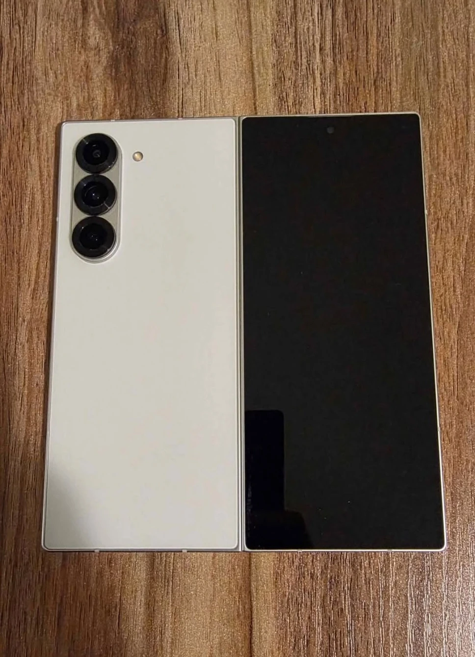 Samsung Galaxy Z Fold6 White - photo 2
