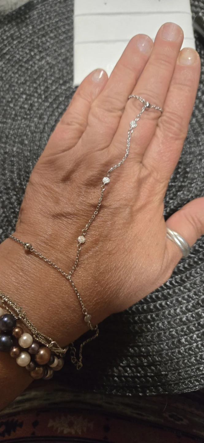 En Route Rhinestone Hand Chain Bracelet - photo 2