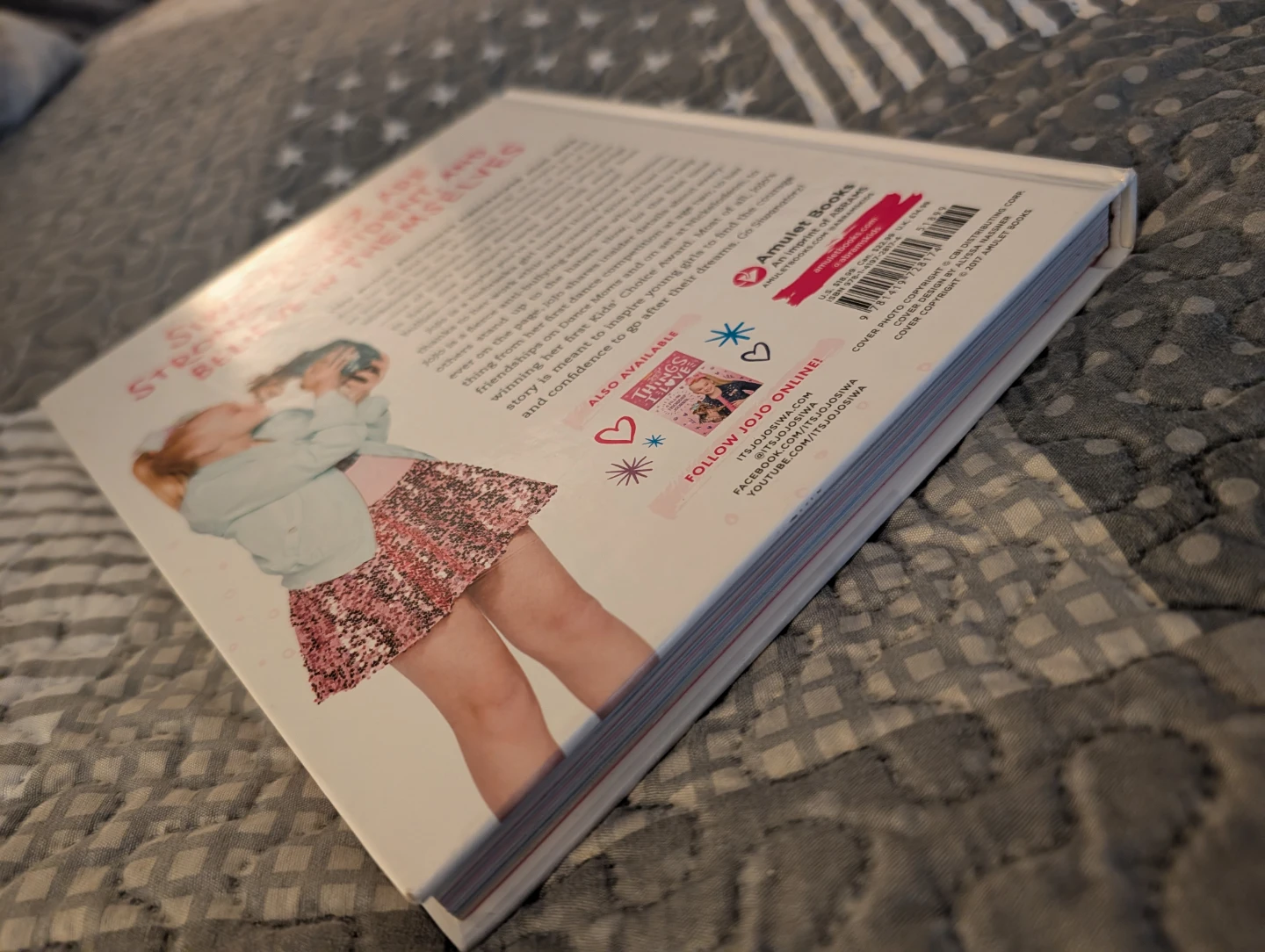 JoJo's Guide to the Sweet Life - photo 2