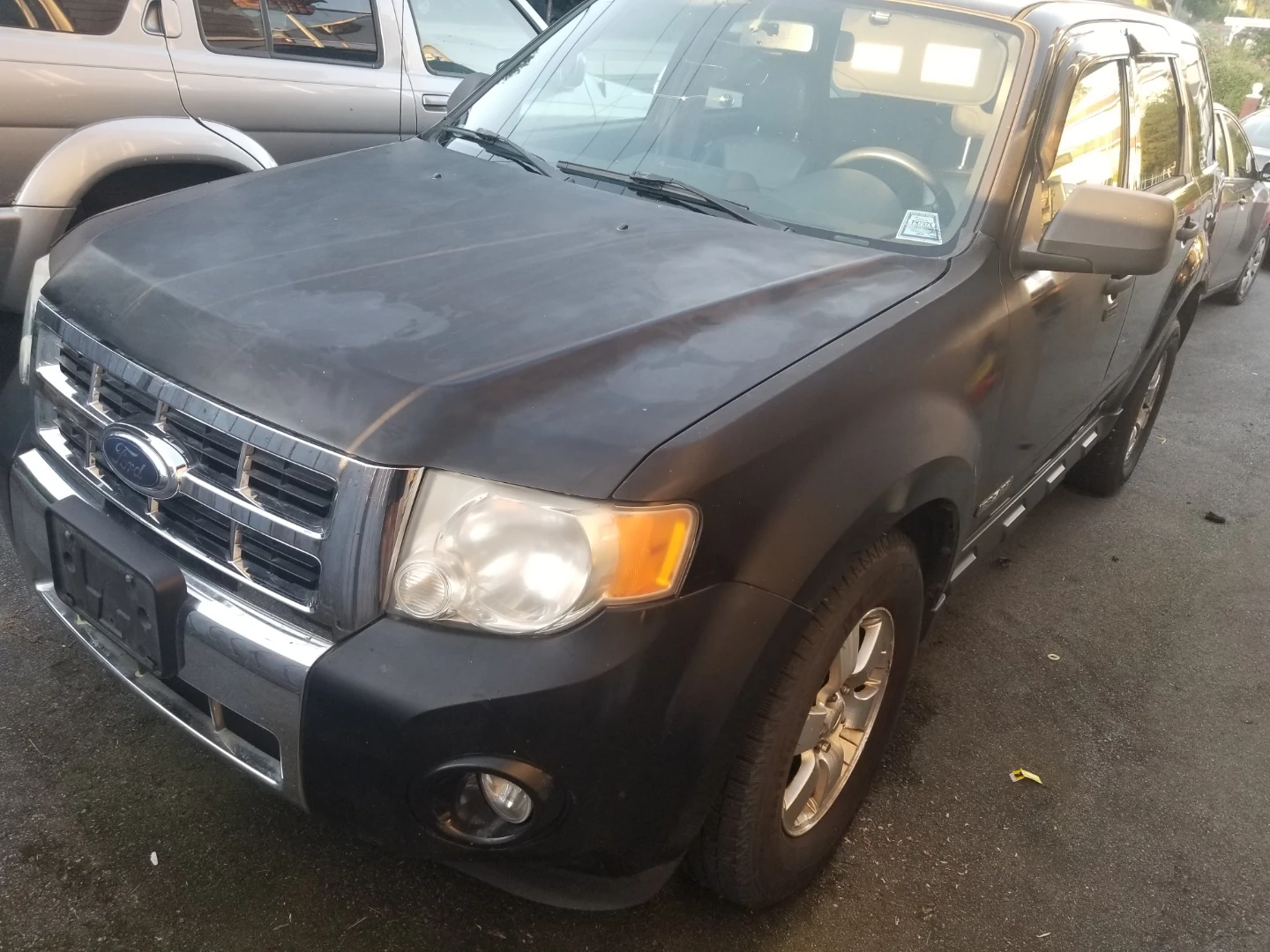 2008 Ford Escape - body work needed