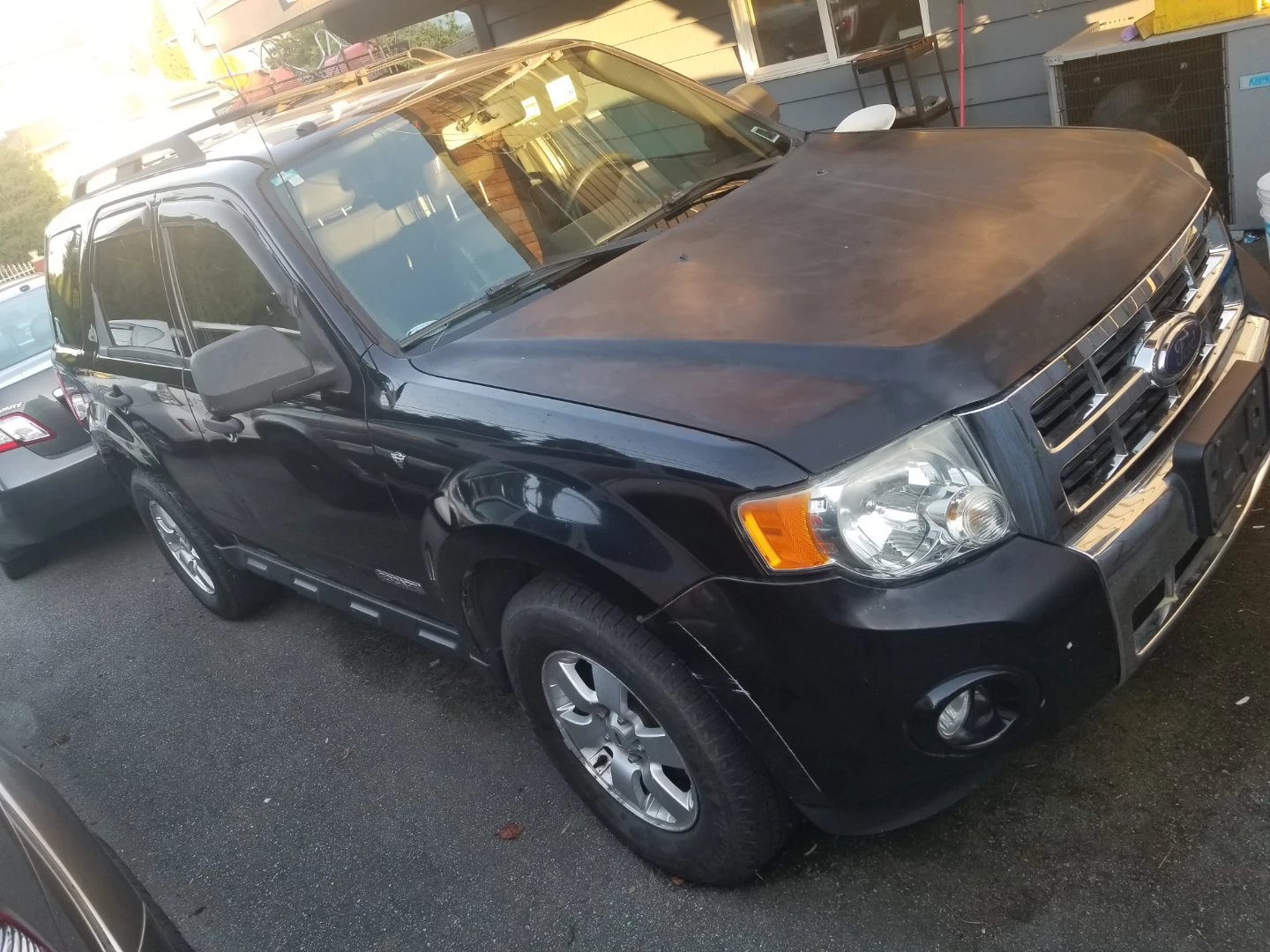 2008 Ford Escape - body work needed - photo 3